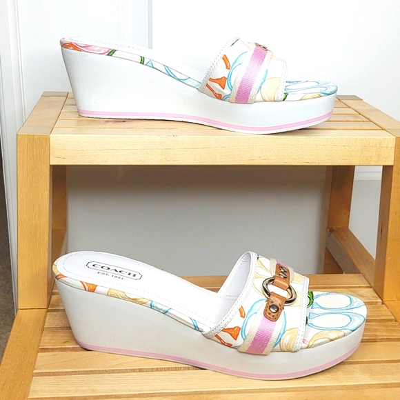 Coach🤍🩷💙💚Fionah Wedge Sandals, 10 M 🆕 - Picture 2 of 14